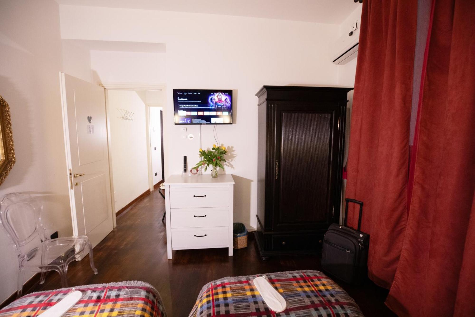 Like Romeo Suites - Verona — Photos 2